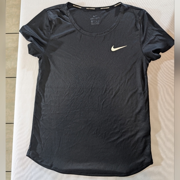 Nike Running Dri-Frit Women's Shirt Size XS - Picture 1 of 7